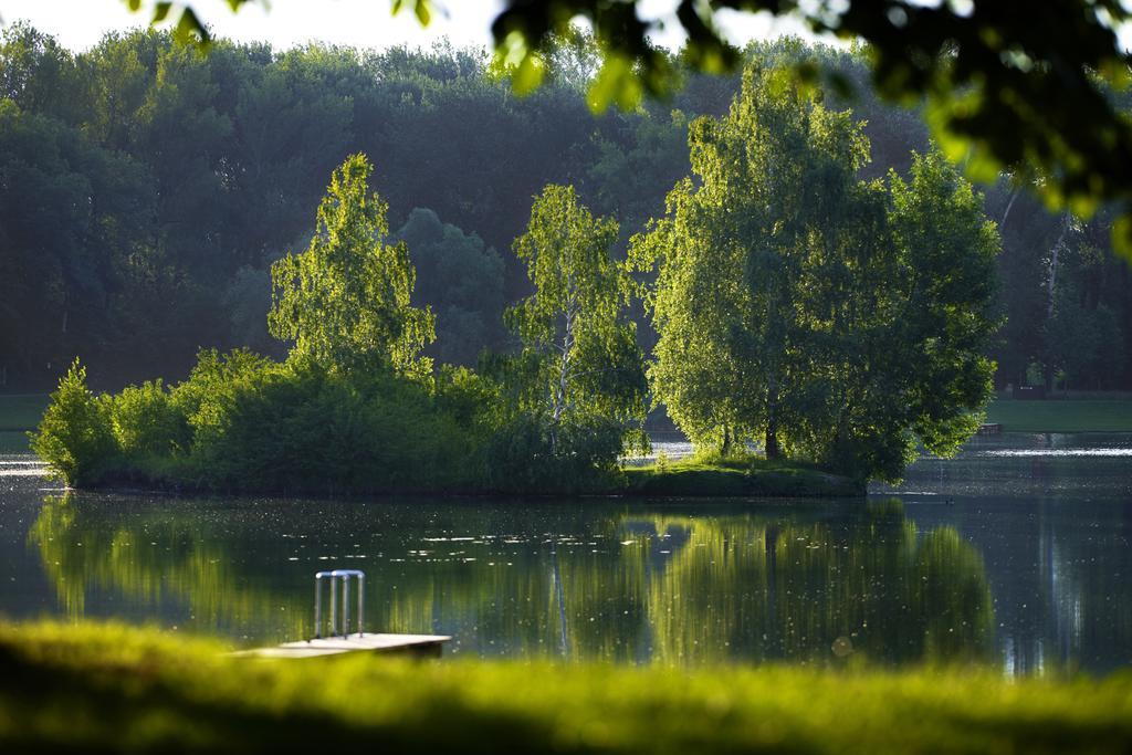 Donaupark Camping Tulln Tulln An Der Donau Exterior photo
