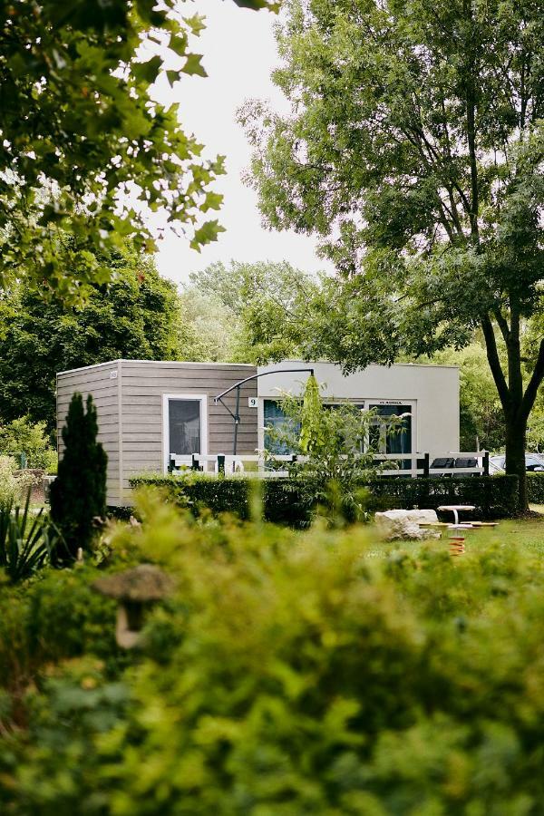 Donaupark Camping Tulln Tulln An Der Donau Exterior photo